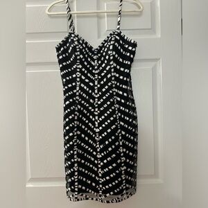 Cache black and white dress